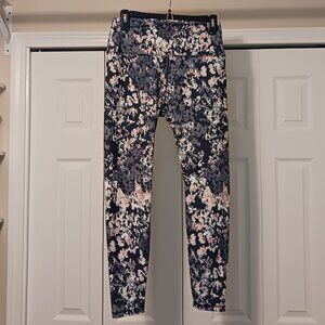 #206 3/$18 - RBX Gray/White Leggings Size M